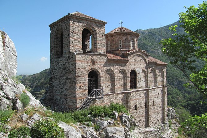 Wonderful Bridges-Bachkovo Monastery-Assen's Fortress - day tour from Plovdiv - Asen’s Fortress and the view over three regions